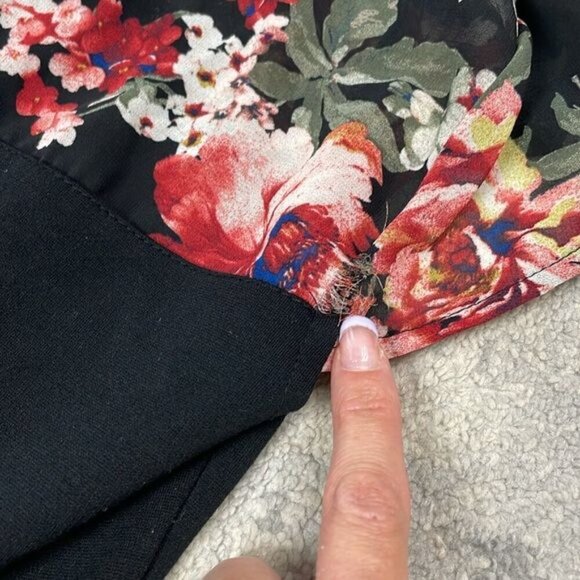 OOTD Black Floral Fit Flare Mini Dress Short Sleeve Sz L - Picture 10 of 12